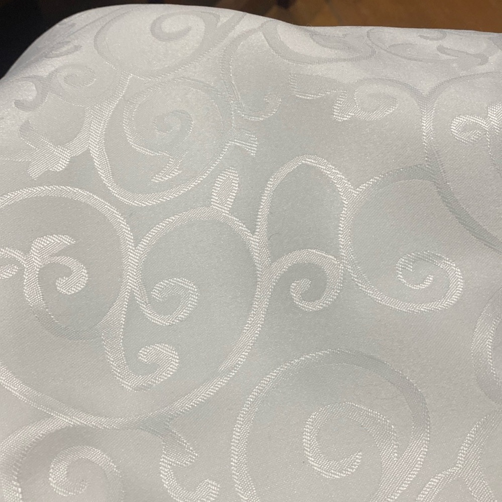 Harman Hemstitch Tablecloth 60" x 90" white